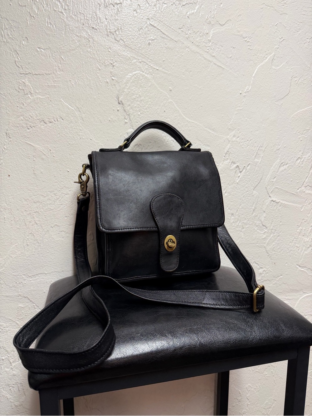 Vintage 80s COACH Black Leather Station Bag #243